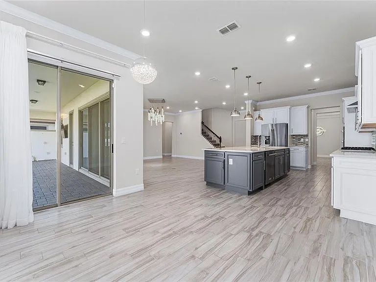 9242 Hanging Vine Ct — Photo 21