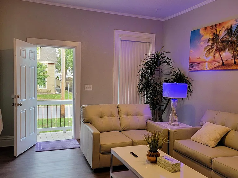 2801 Cottage Grove Ave #2 — Photo 1