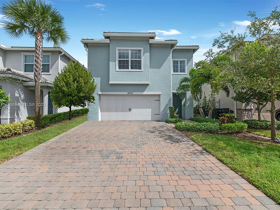 1st image of 4623 Greenway Dr