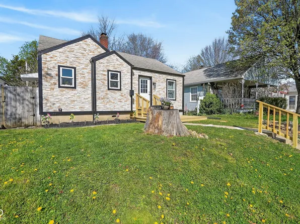 132 S 7th Ave, Beech Grove, IN 46107