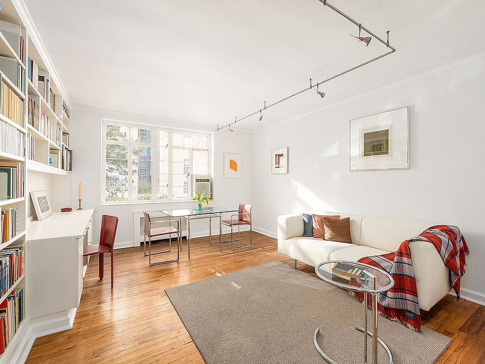 1st image of 82 Irving Pl APT 4A
