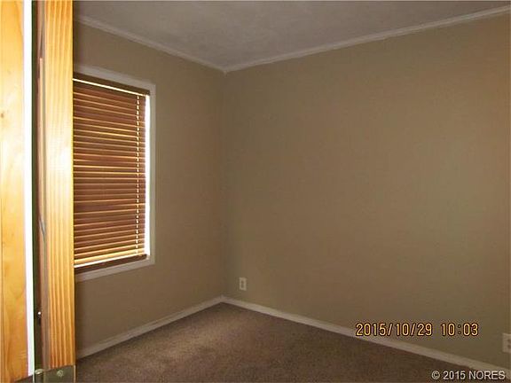 5th image of 1321 E Jackson Ave N