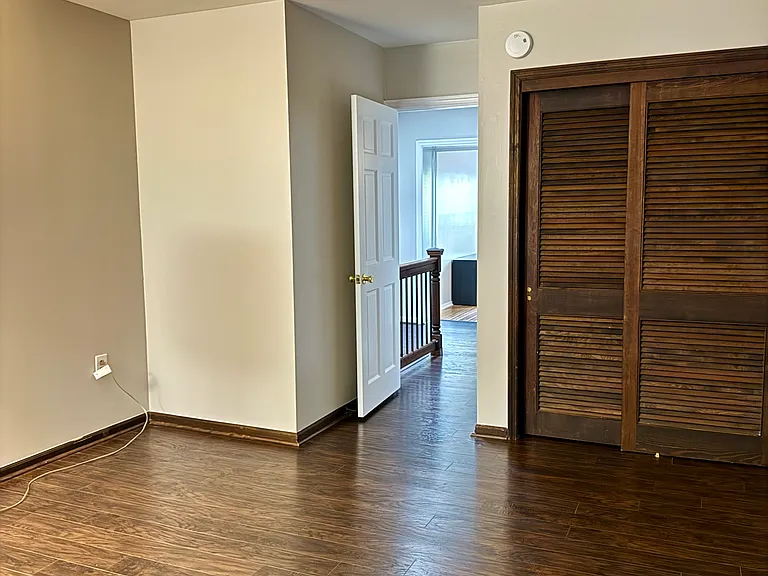 923 Lovering Ave — Photo 30