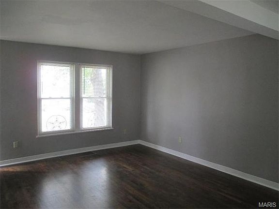 4th image of 5517 Wyoming St