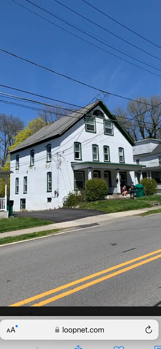 Building Photo - 106 Ridgeway St