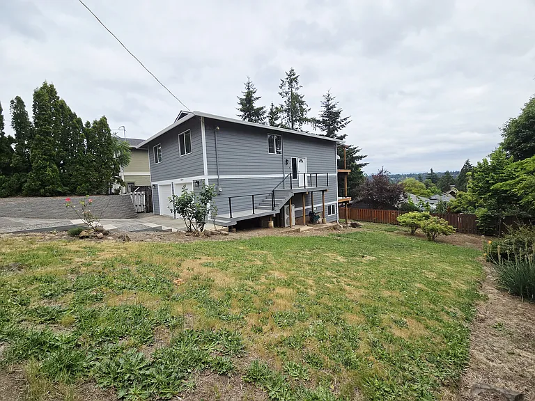 2294 Long St — Photo 16