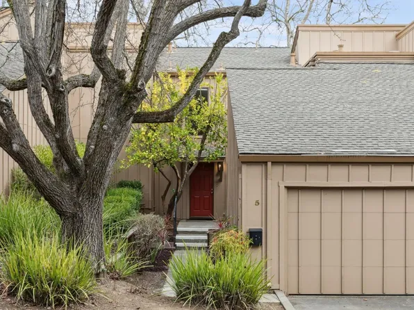 5 Cinnamon Teal Lane, Novato, CA 94949