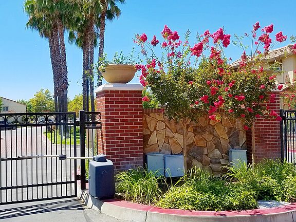 3rd image of 1950 Ochoa Ct