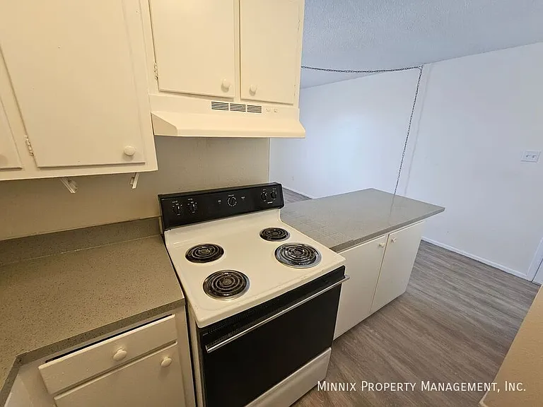 1600 Yonkers St #1 — Photo 6