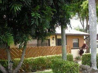 695 Banks Rd, Margate, FL 33063