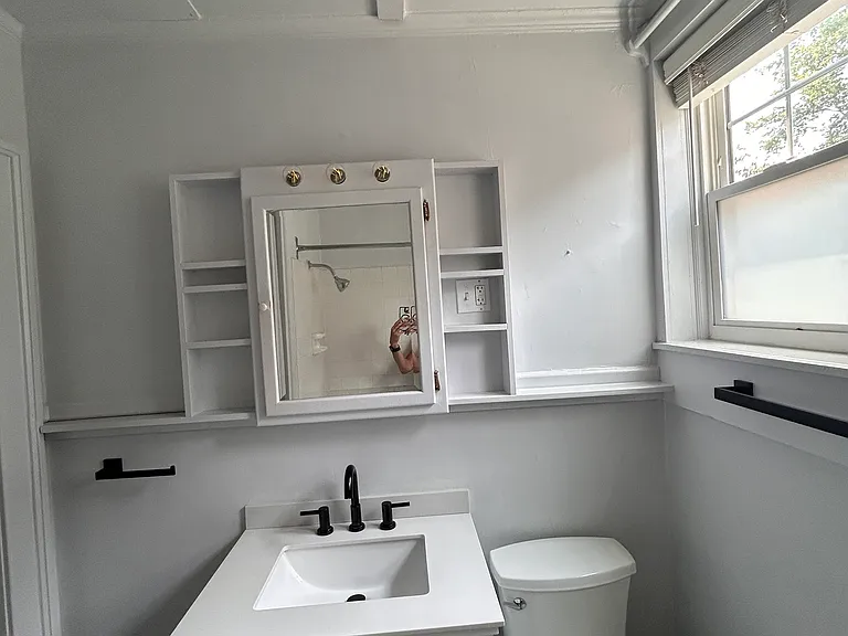 1615 17th Ave S #A — Photo 11