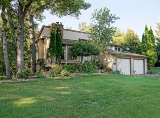 1543 Sherwood Way, Eagan, MN 55122