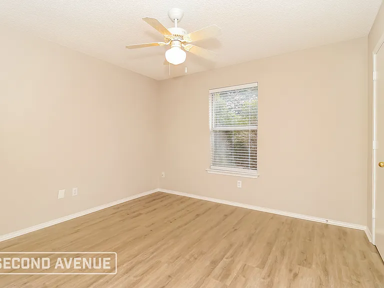 3704 Garden Springs Dr — Photo 15