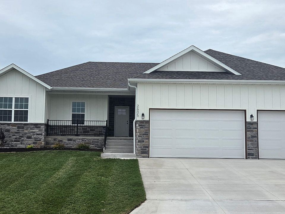 1st image of 2605 W Webb Road