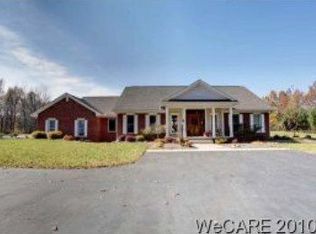 2744 Mills Rd, Lima, OH 45806