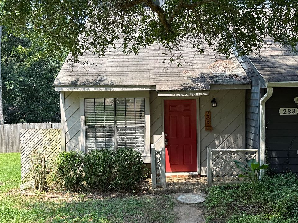 1st image of 285 Whetherbine Way E