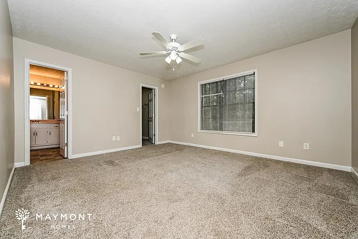 945 Sideline Ct — Photo 9