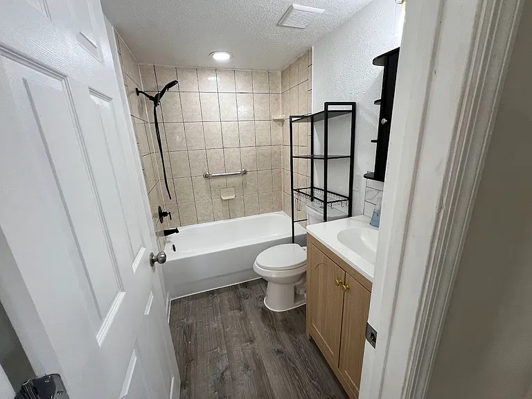 349 San Diego St — Photo 13