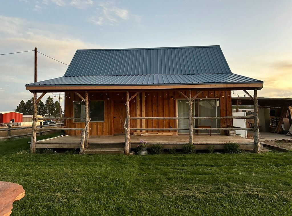 280 E 100 N - Property Image