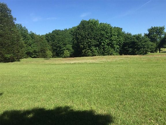 5th image of 8914 Morrow Ln