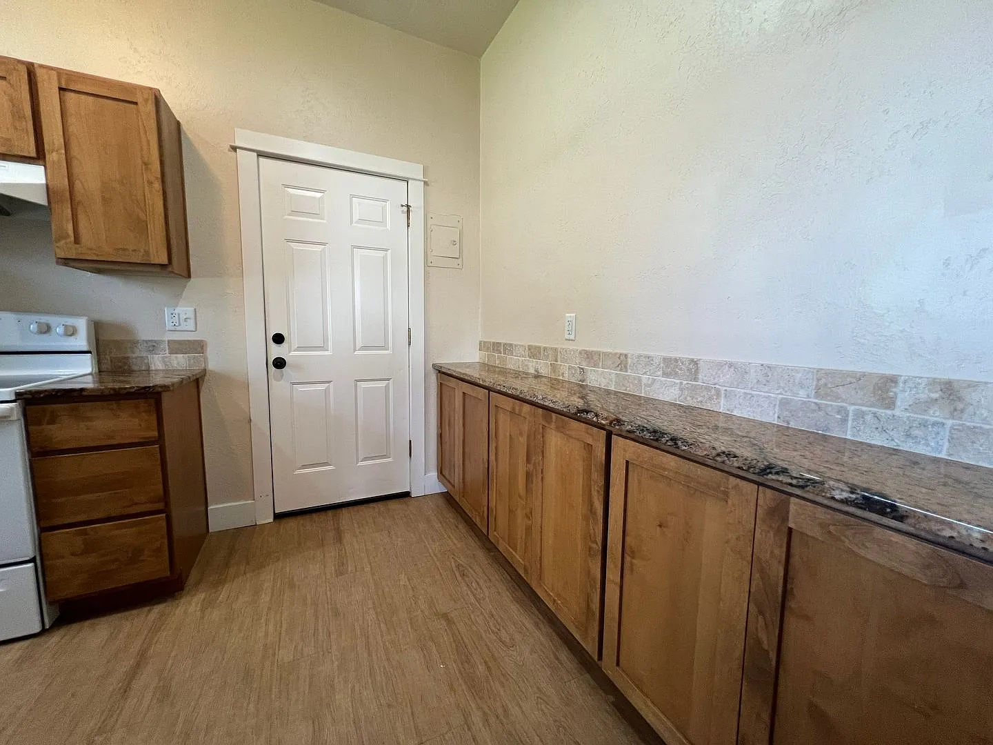Johnstown Apartments (KC-KS-RB) — Photo 4