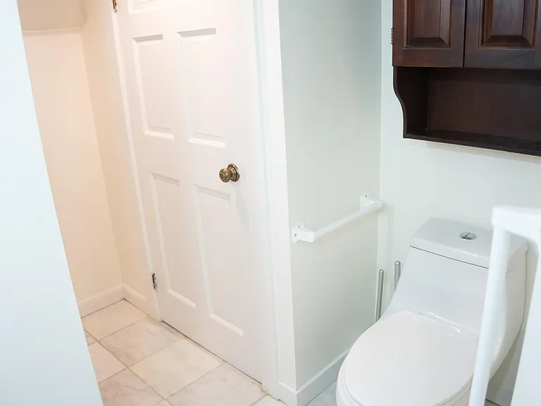 15 Elm St #15 — Photo 6