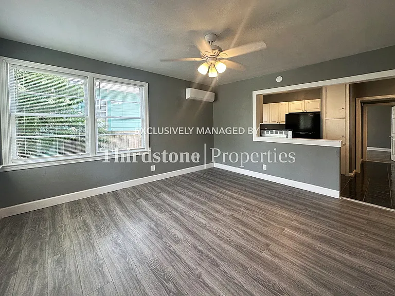 2659 College St #1 — Photo 3