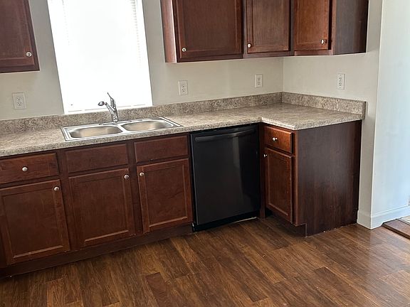4th image of 6969 Mardel Ave