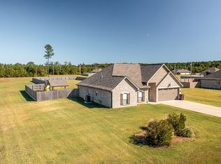 3944 Old Wolfe Rd, Caledonia, MS 39740