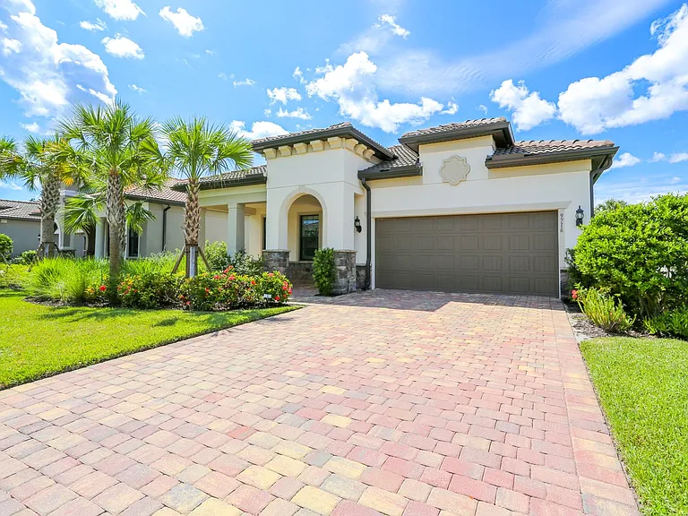 9716 Everglades Dr — Photo 50