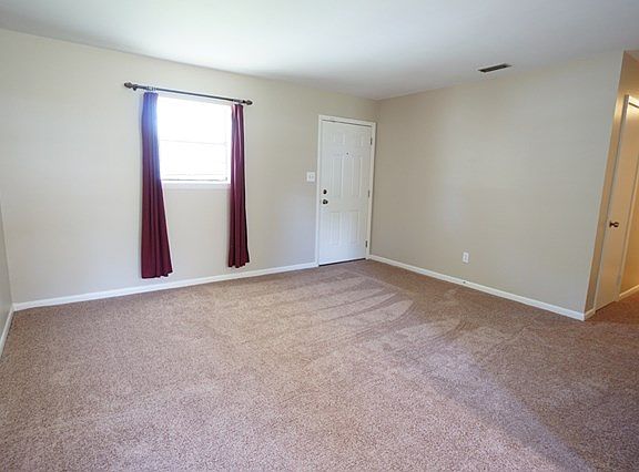 4th image of 1906 Northside Dr