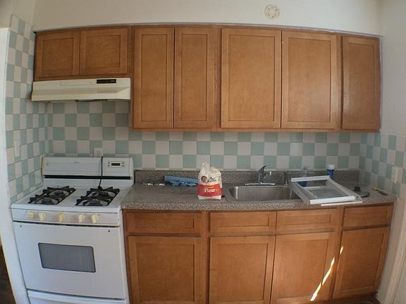 5th image of 160-40 77th Ave #1
