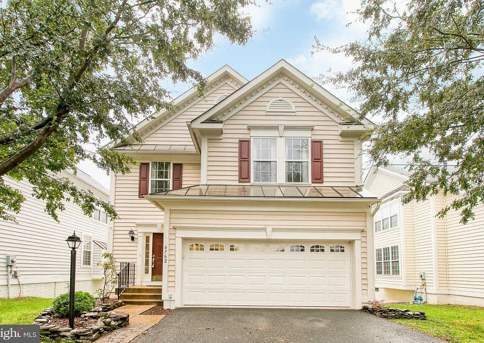 1st image of 6762 Sycamore Park Dr