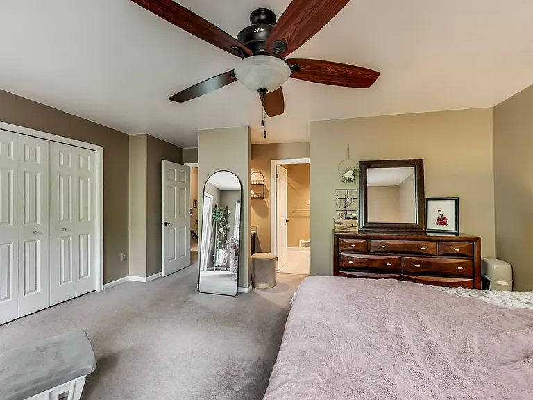 13630 Cedar Creek Ln — Photo 15