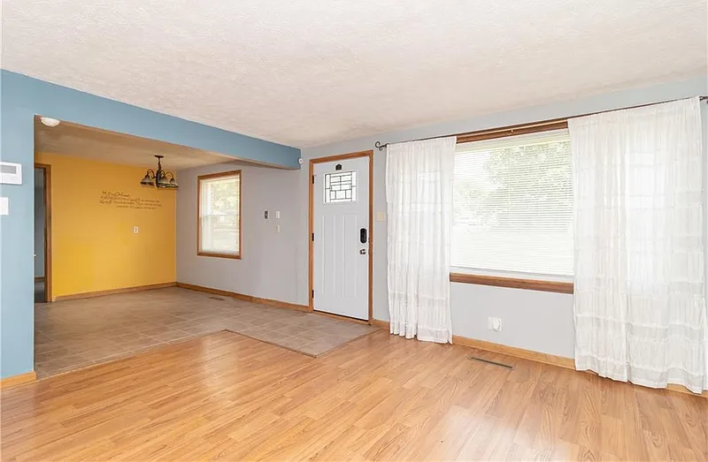 Thumbnail 16