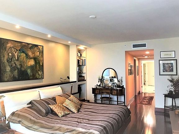 2nd image of 20201 E Country Club Dr APT 2307