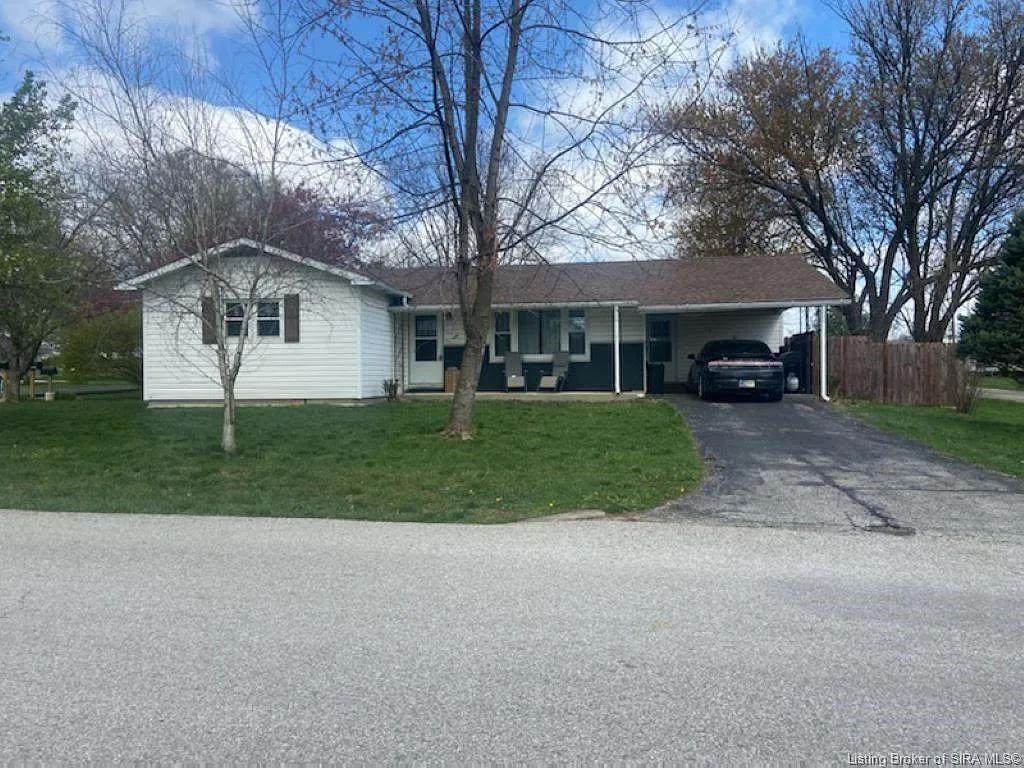 580 W Jackson St photo 1