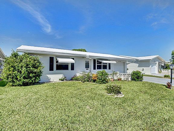 2nd image of 713 SW 18th Ct