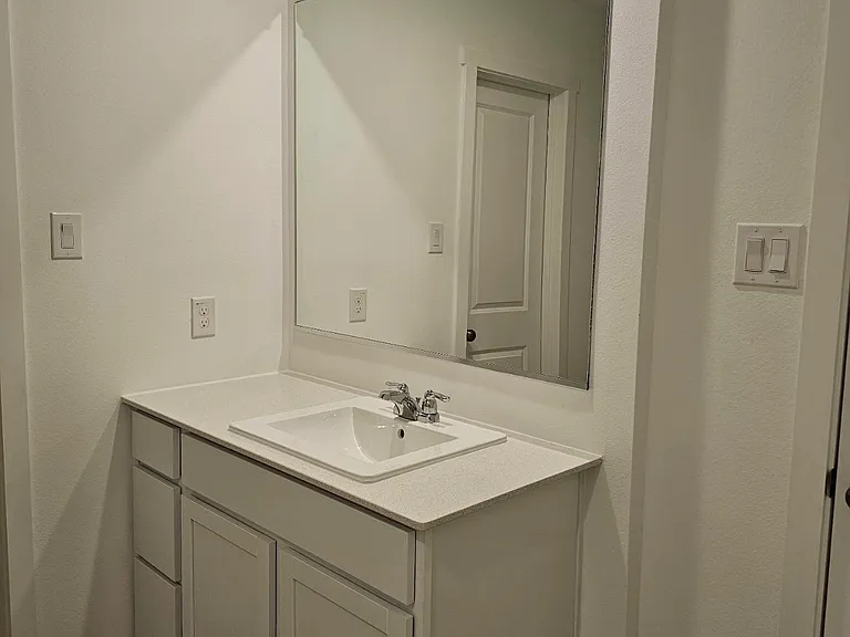 1622 Grassy Pond Rd — Photo 6