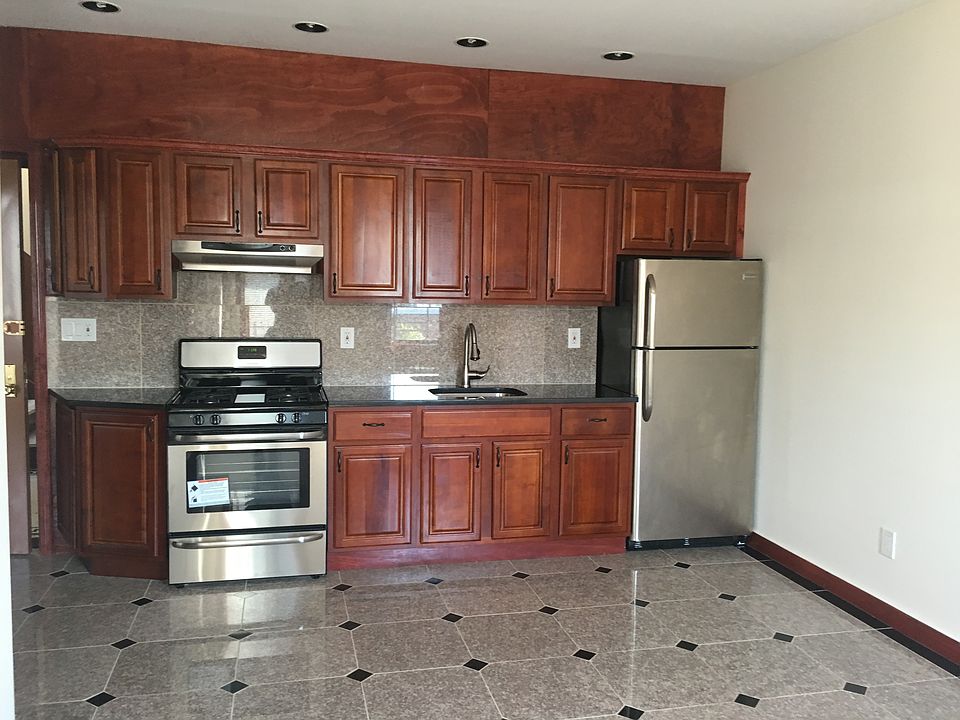 1st image of 3700 62nd St