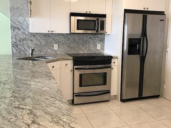 1st image of 5702 Collins Ave