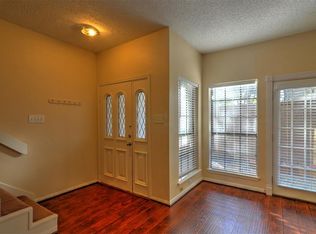 730 Country Place Dr, Houston, TX 77079