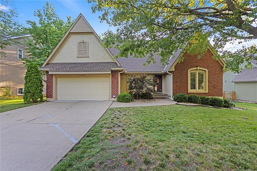 1020 SE Bordner Dr, Lees Summit, MO 64081 MLS 2446360 Zillow