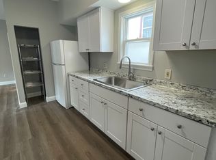 32 Alder St #1, Portland, ME 04101