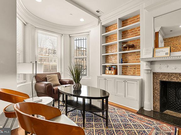 3rd image of 2814 13th St NW