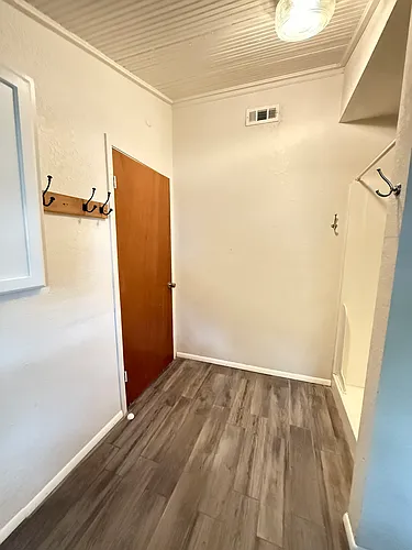 1115 Isabella St Photo 1
