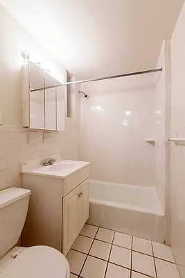 Rented by Mirador Real Estate | media 7