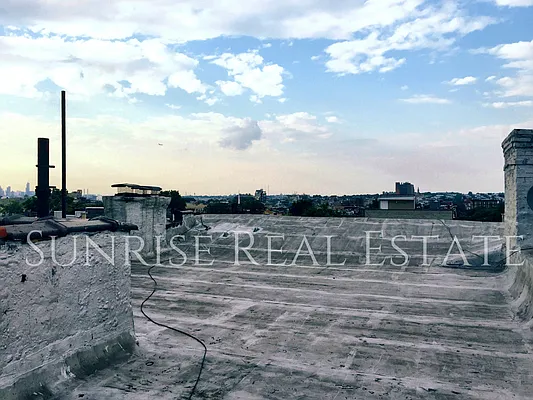 Rented by Sunrise Real Estate | media 45