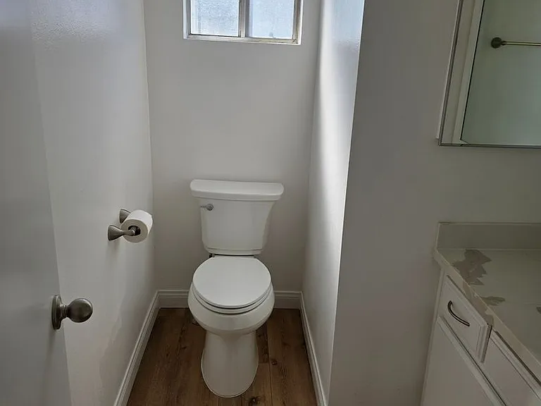 TUS1120 — Photo 10
