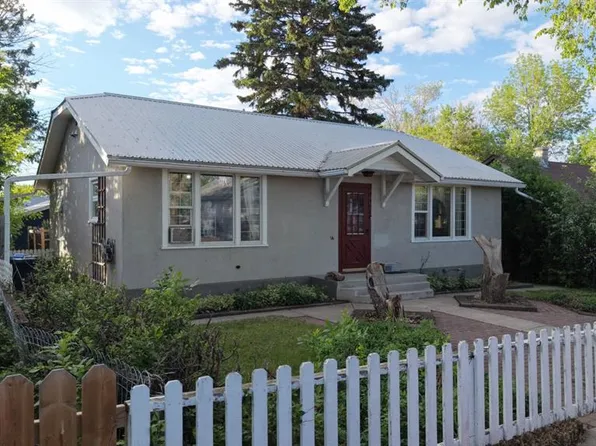 2408 S 19th St, Nanton, AB T0L 1R0